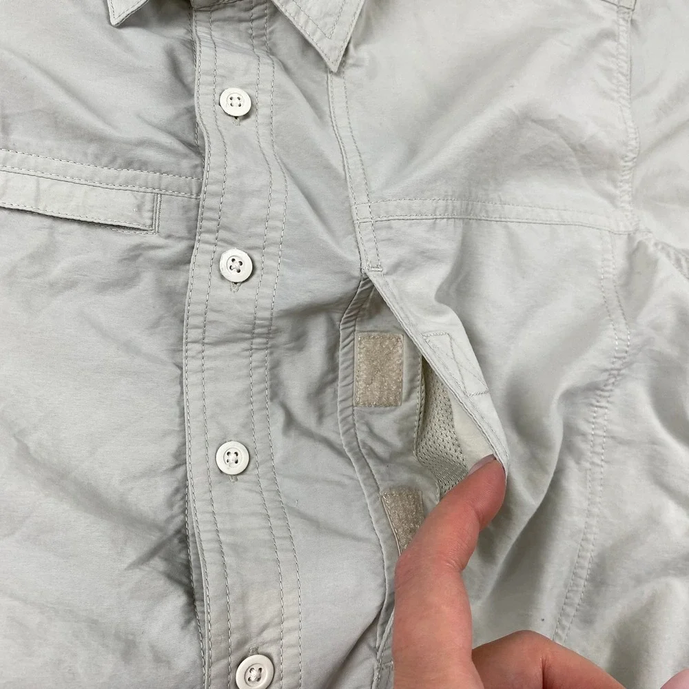 Mountain Hardwear Mens M Shirt Tan Long Sleeve Vented Hiking Button Up